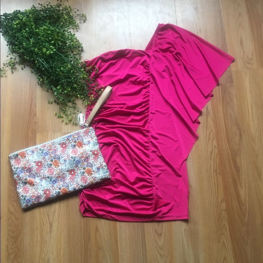 NWT Symphony one shoulder dress 💕